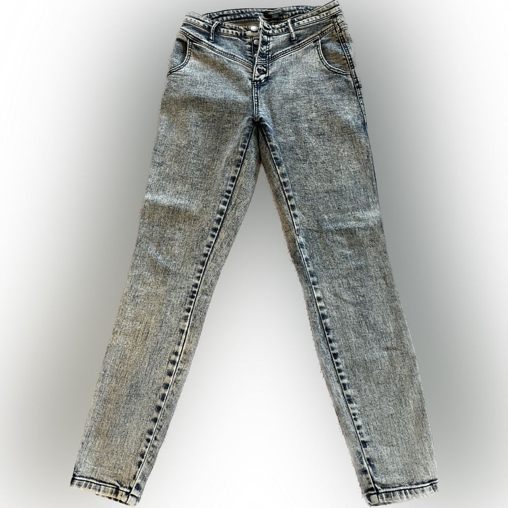 Wild Fable Light Wash High Rise Jeans